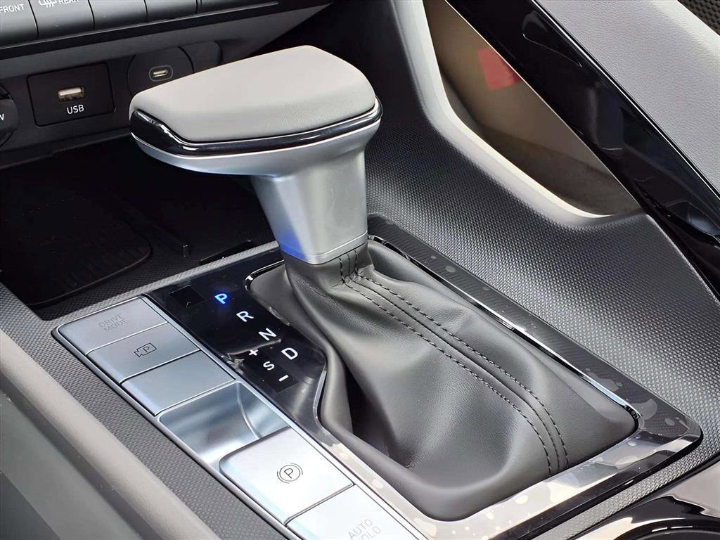 2026 Hyundai Elantra SEL - Photo 14
