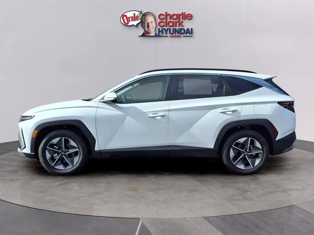 New 2026 Hyundai Tucson SEL Premium FWD SUV