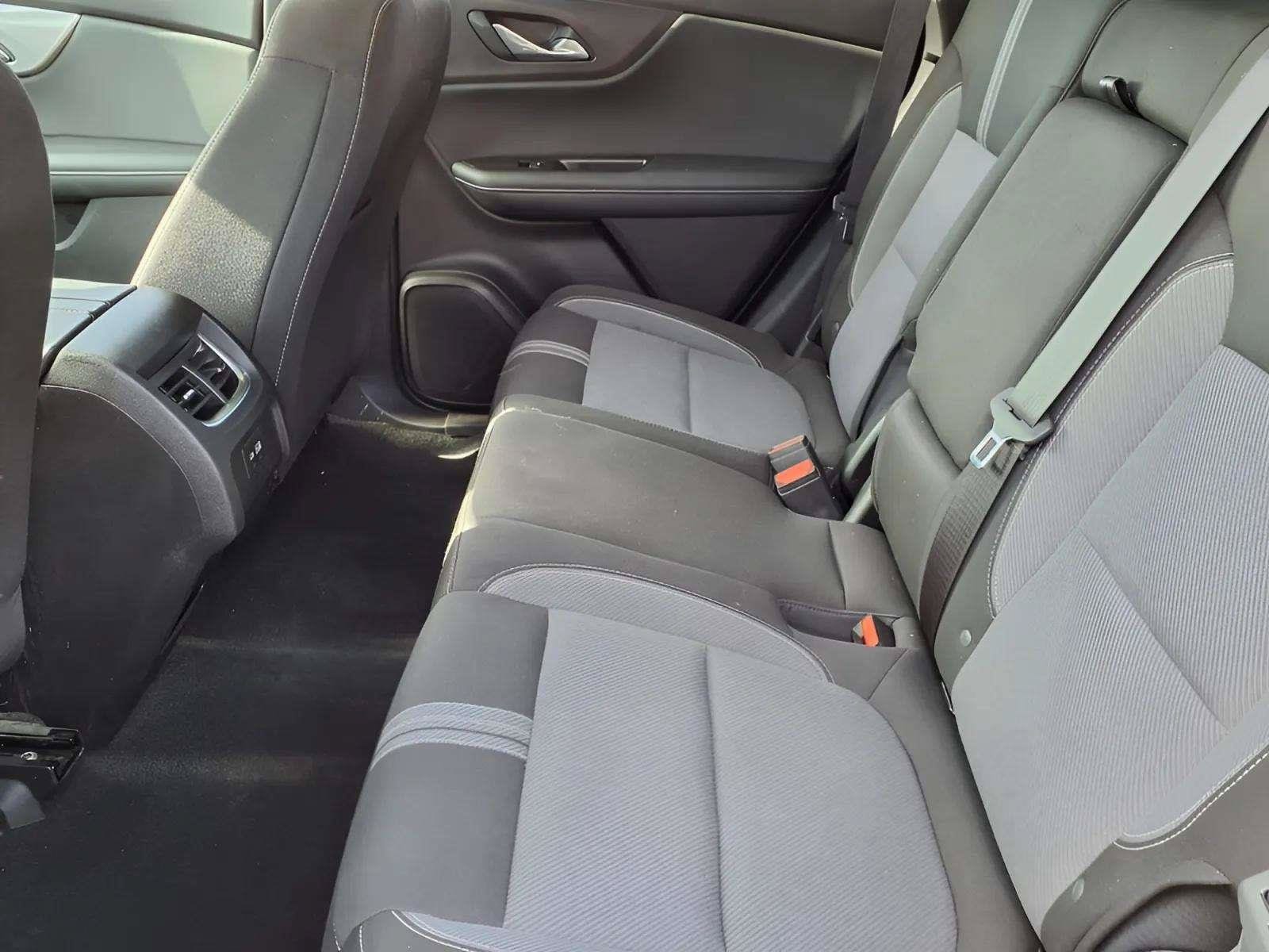 2024 Chevrolet Blazer 2LT - Photo 10