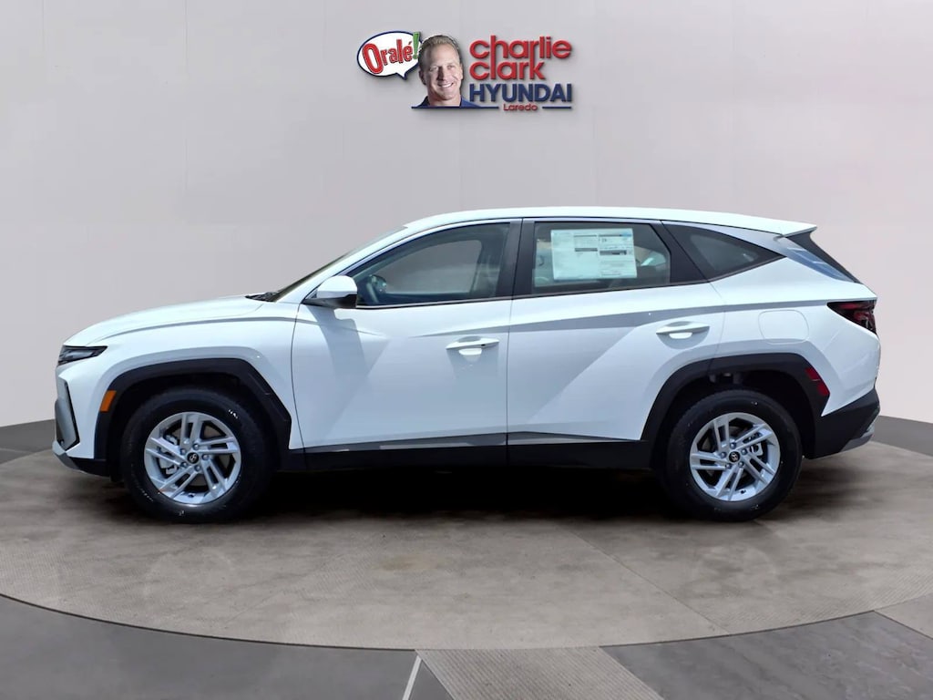 New 2026 Hyundai Tucson SE FWD SUV