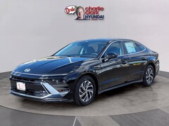 2026 Hyundai Sonata Hybrid Blue Sedan