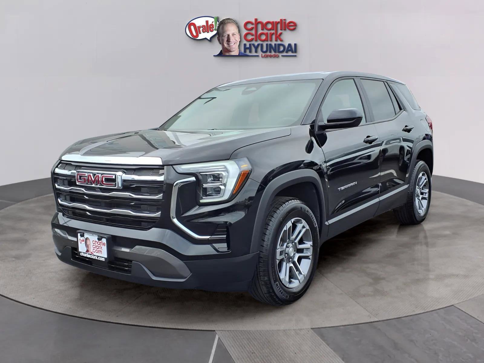 2026 GMC Terrain Elevation FWD's photo