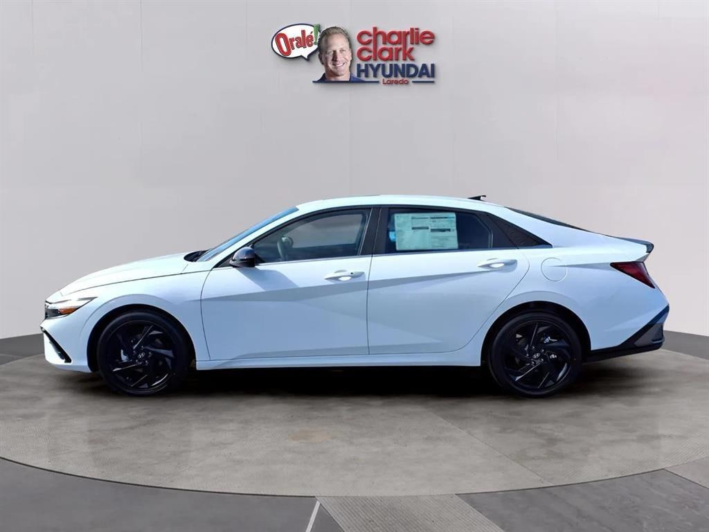 New 2026 Hyundai Elantra SEL Sport Premium Sedan
