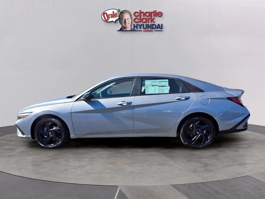 New 2026 Hyundai Elantra SEL Sport Sedan