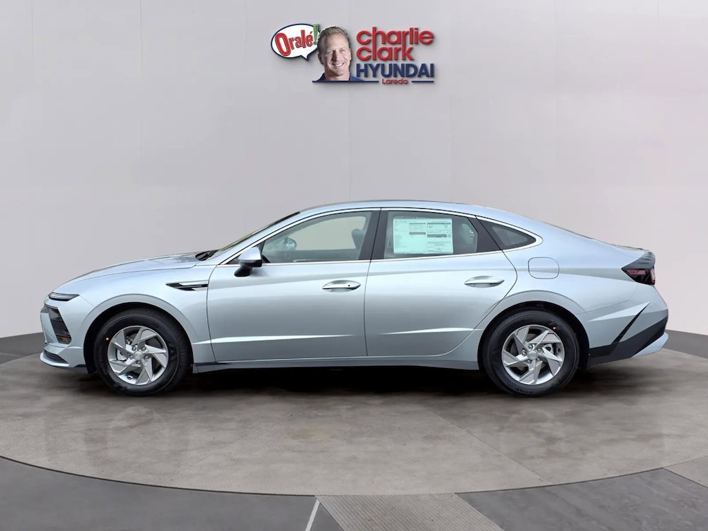 New 2026 Hyundai Sonata SE Sedan