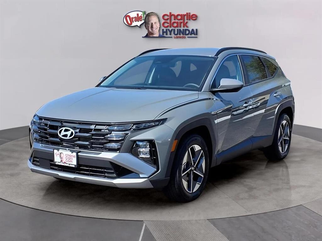 New 2026 Hyundai Tucson SEL FWD SUV
