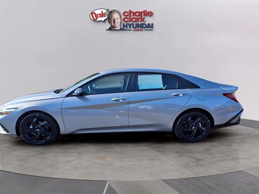 New 2026 Hyundai Elantra SEL Sport Sedan