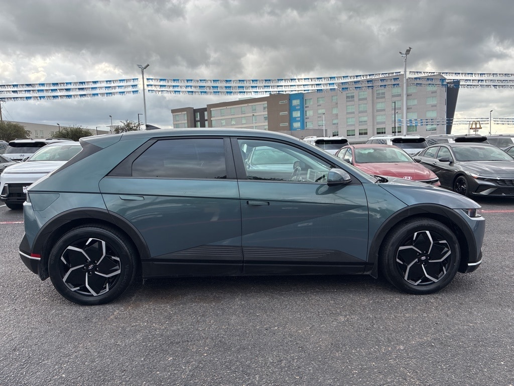 Certified 2024 Hyundai IONIQ 5 SEL with VIN KM8KN4DE5RU236961 for sale in Laredo, TX
