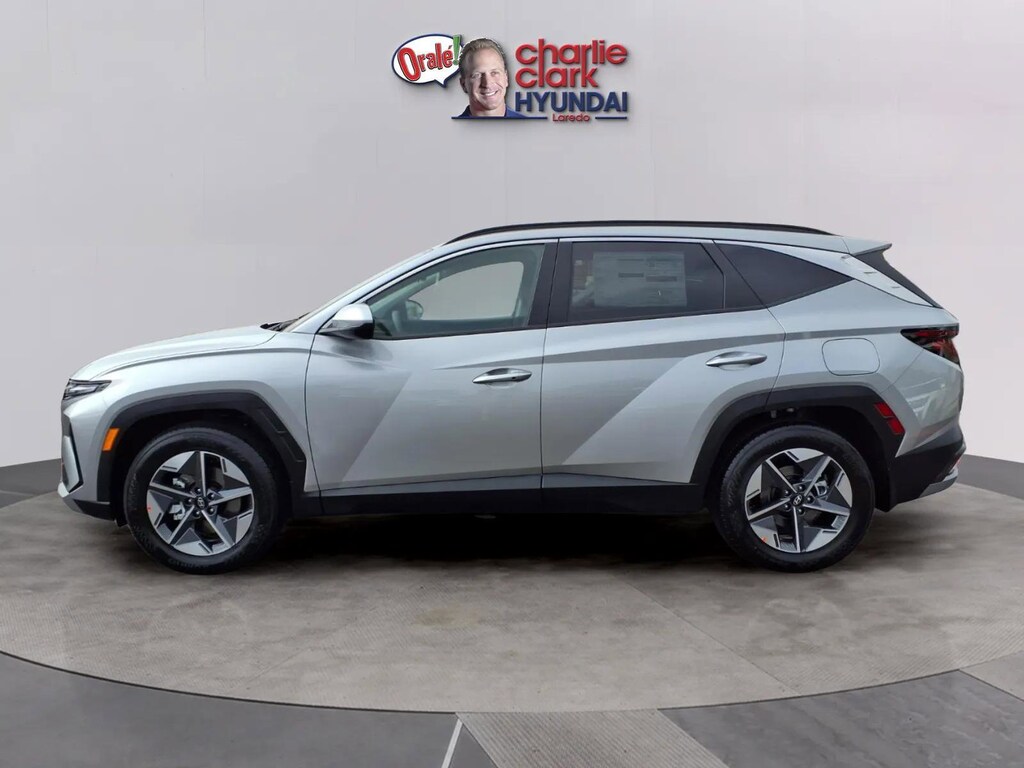 New 2026 Hyundai Tucson SEL FWD SUV