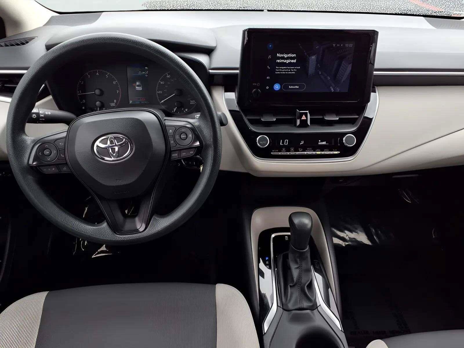 2024 Toyota Corolla LE - Photo 10
