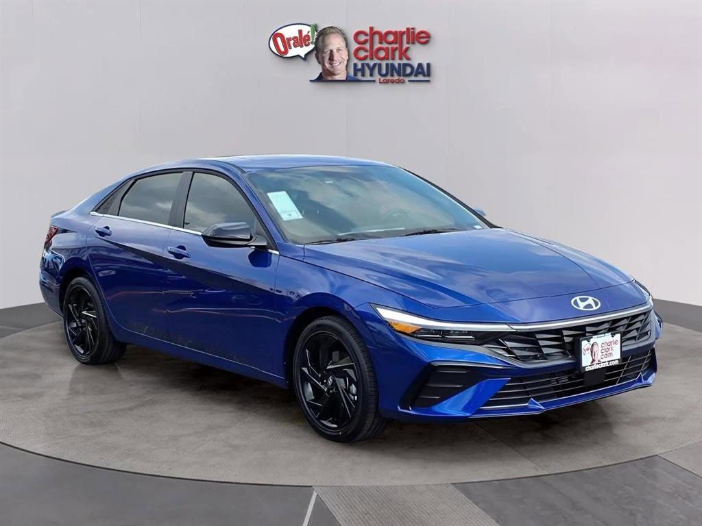 2026 Hyundai Elantra SEL - Photo 7