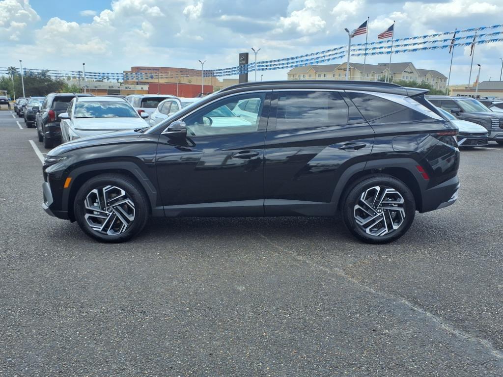 2026 Hyundai Tucson Limited photo 2