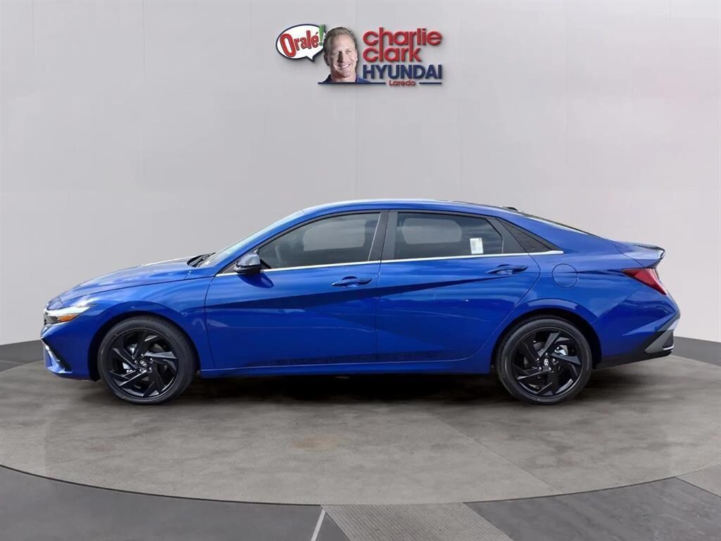 New 2026 Hyundai Elantra SEL Sport Premium Sedan