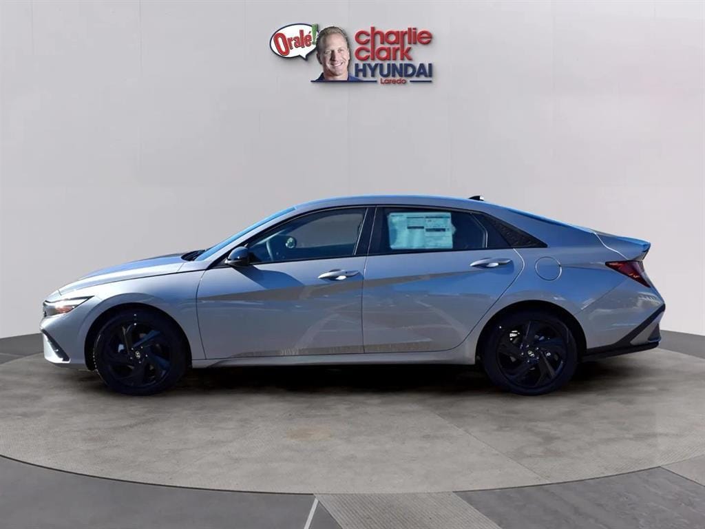 New 2026 Hyundai Elantra SEL Sport Sedan