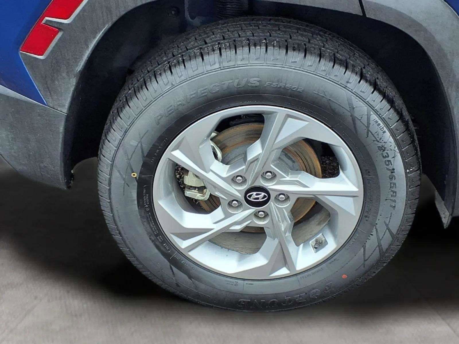 2023 Hyundai Tucson SE - Photo 20