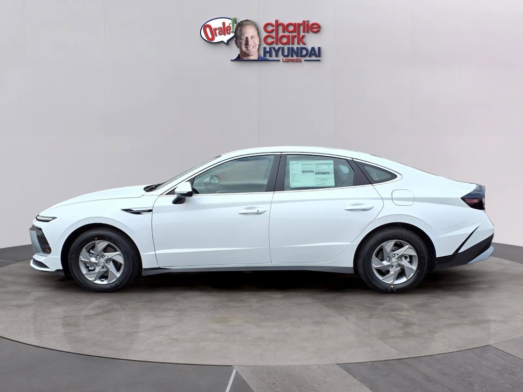 New 2026 Hyundai Sonata SE Sedan