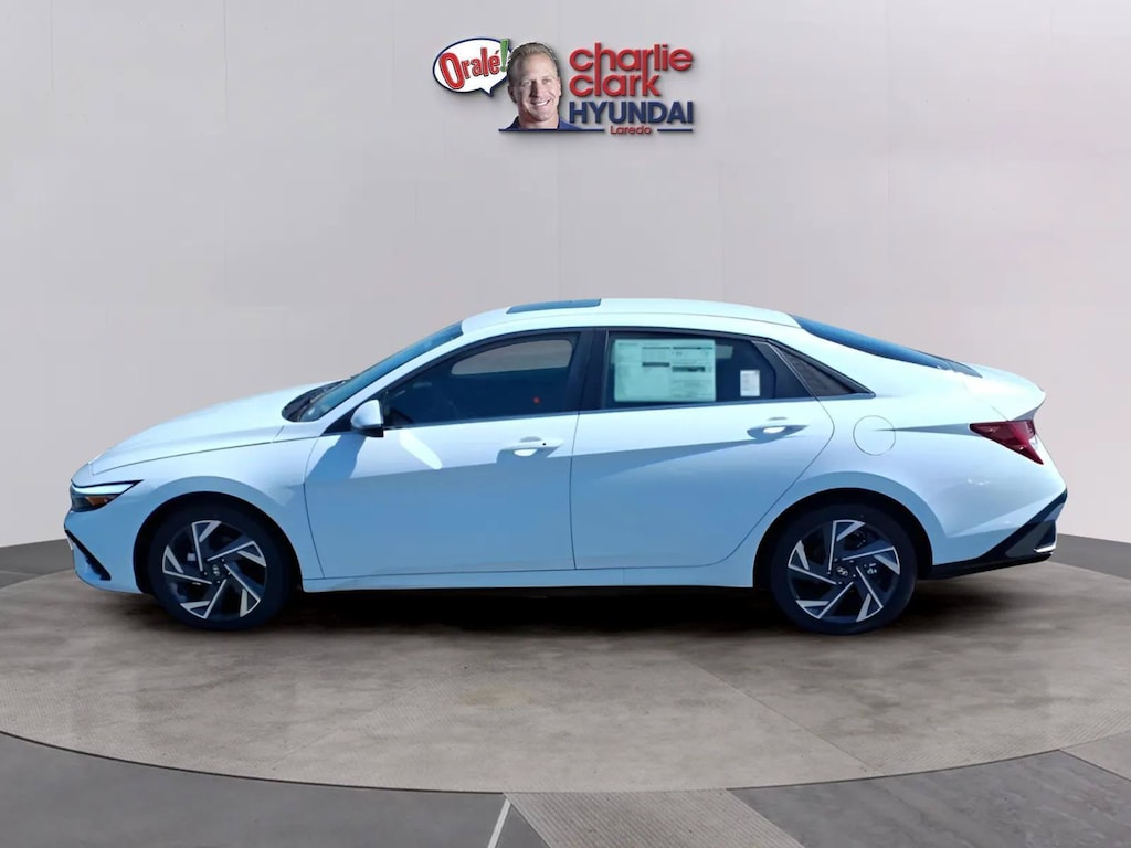 New 2026 Hyundai Elantra Limited Sedan