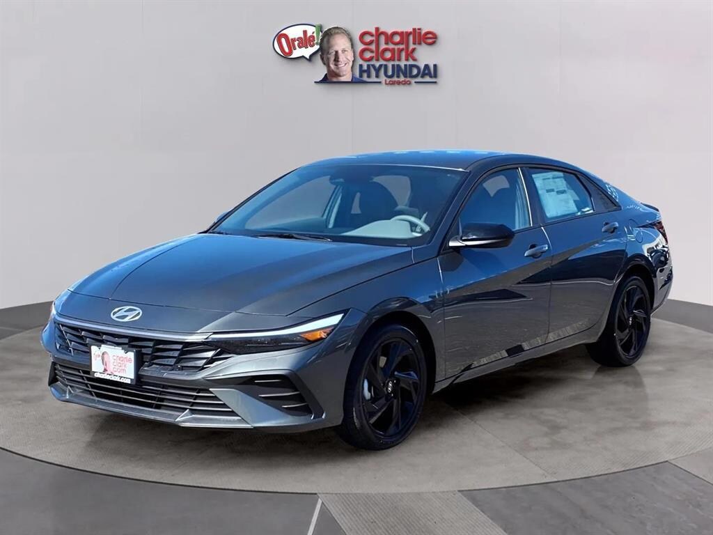 New 2026 Hyundai Elantra SEL Sport Sedan