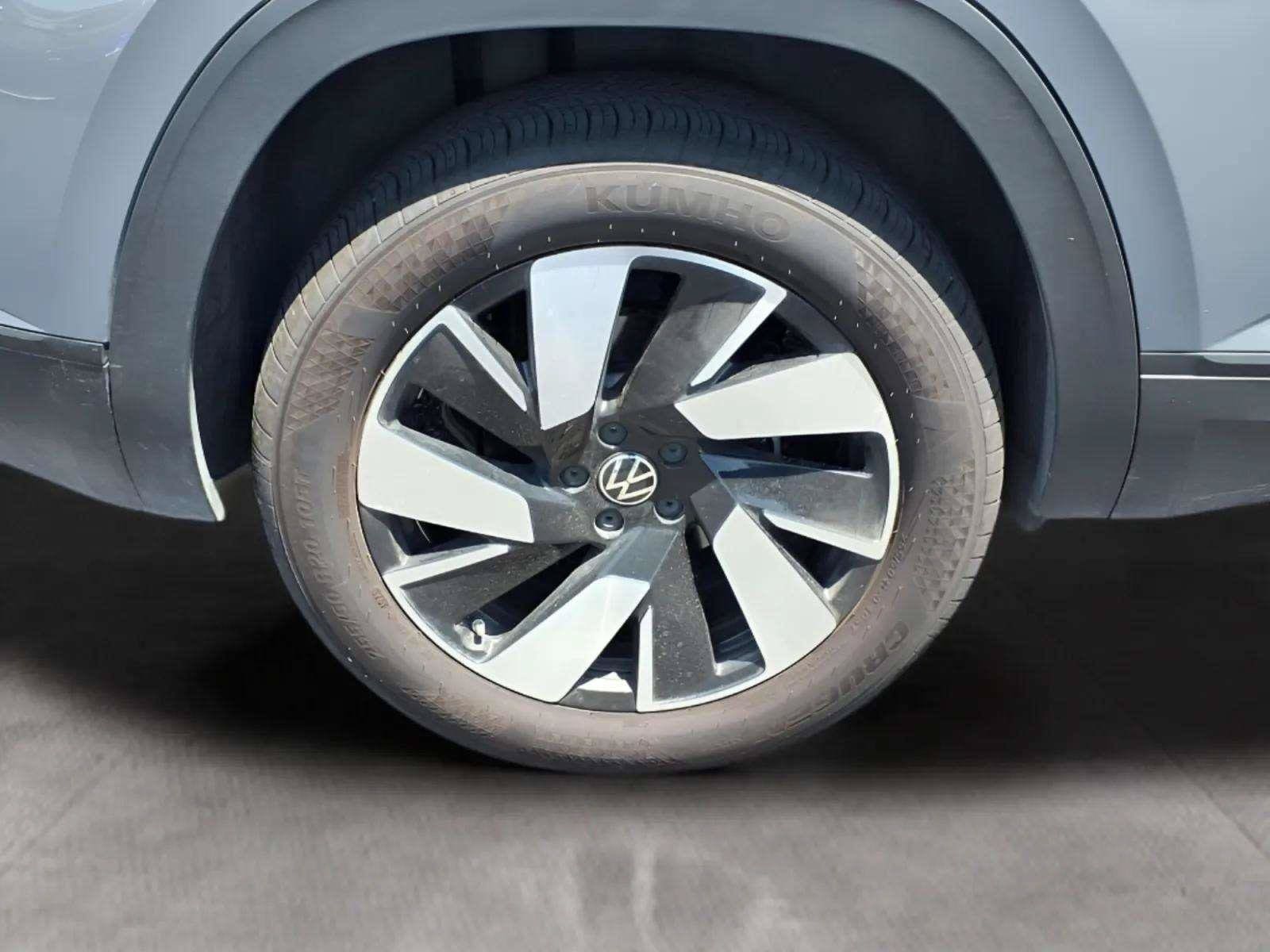 2026 Volkswagen Atlas Cross Sport SE w/Tech - Photo 20