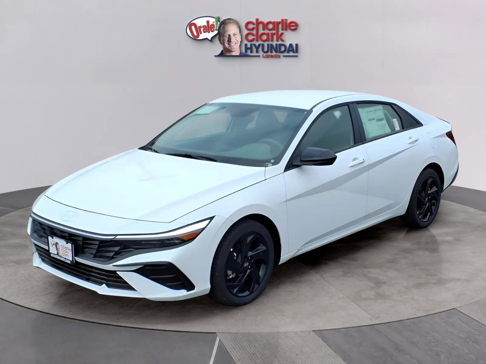 2026 Hyundai Elantra 2.0 SEL Sport IVT's photo