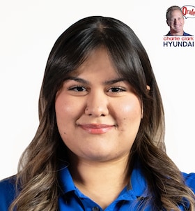 Staff member     Noemi Cortes from ID_55dff5