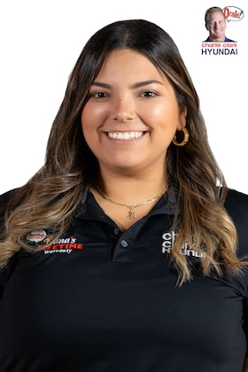 Staff member Jessenia Quintanilla from ID_2e3ecc