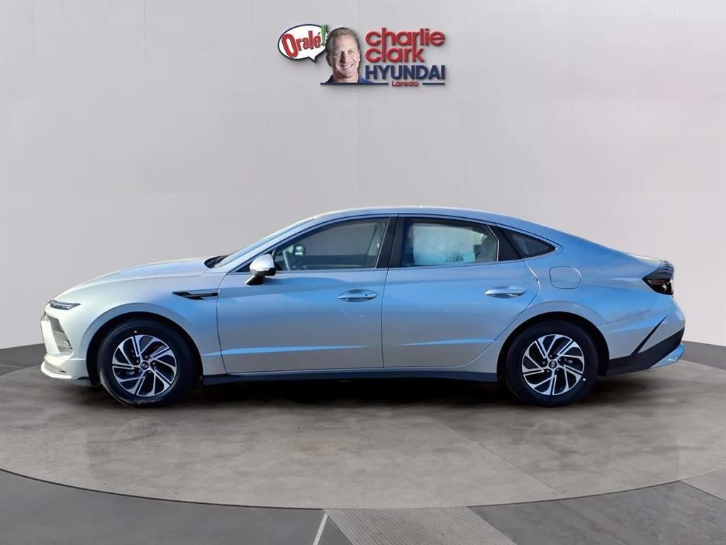 New 2026 Hyundai Sonata Hybrid Blue Sedan