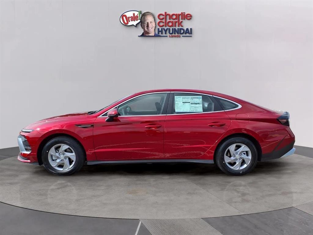 New 2026 Hyundai Sonata SE Sedan