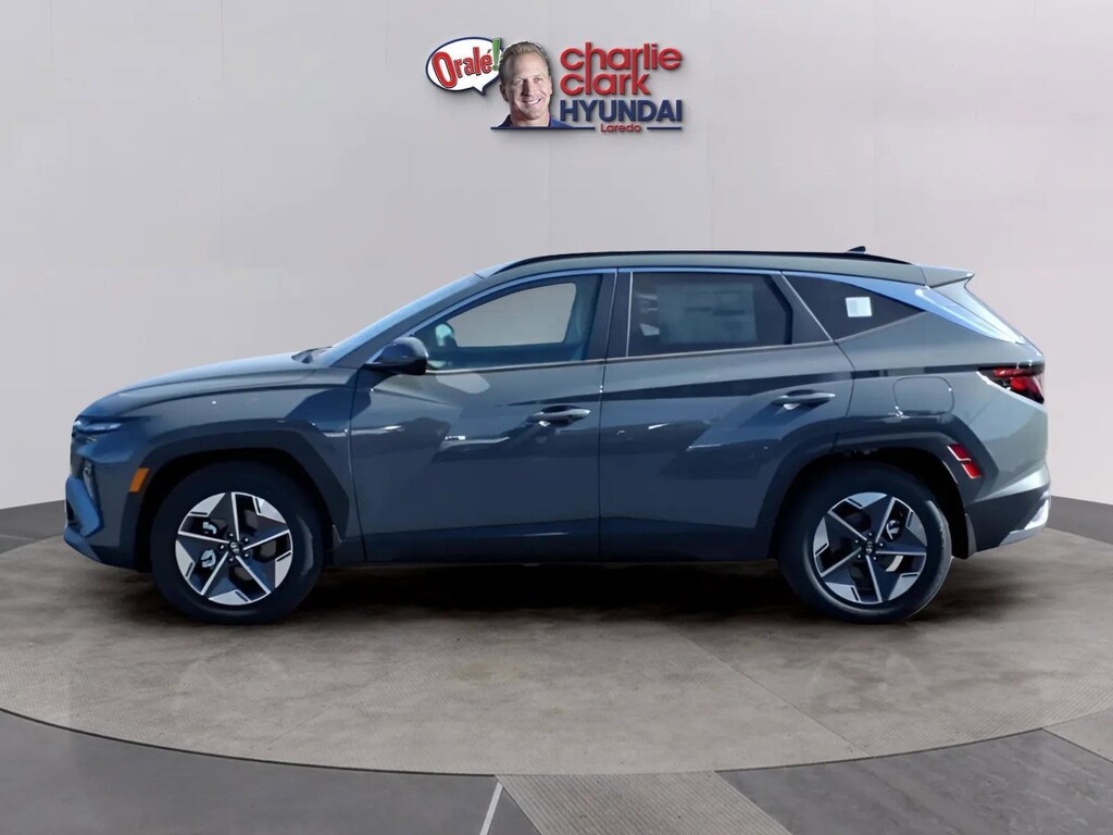 New 2026 Hyundai Tucson SEL FWD SUV