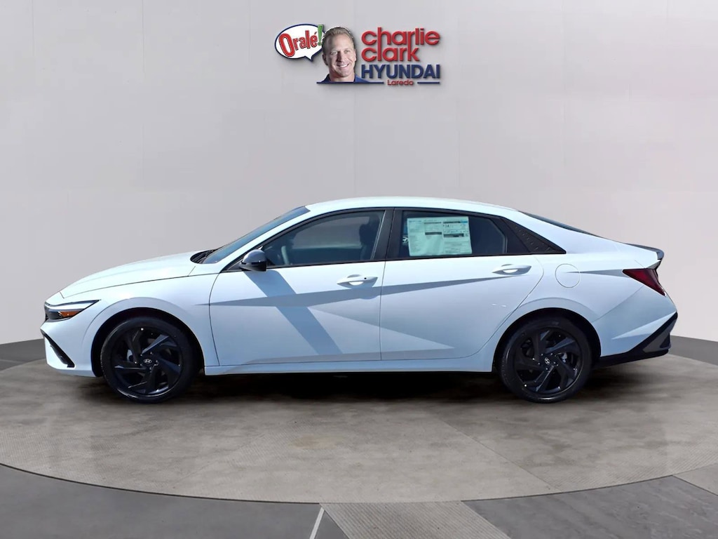 New 2026 Hyundai Elantra SEL Sport Sedan