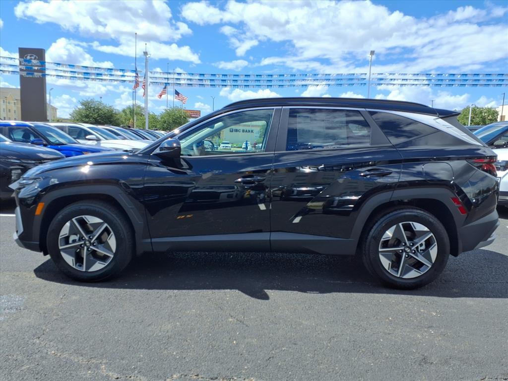 2026 Hyundai Tucson SEL photo 2