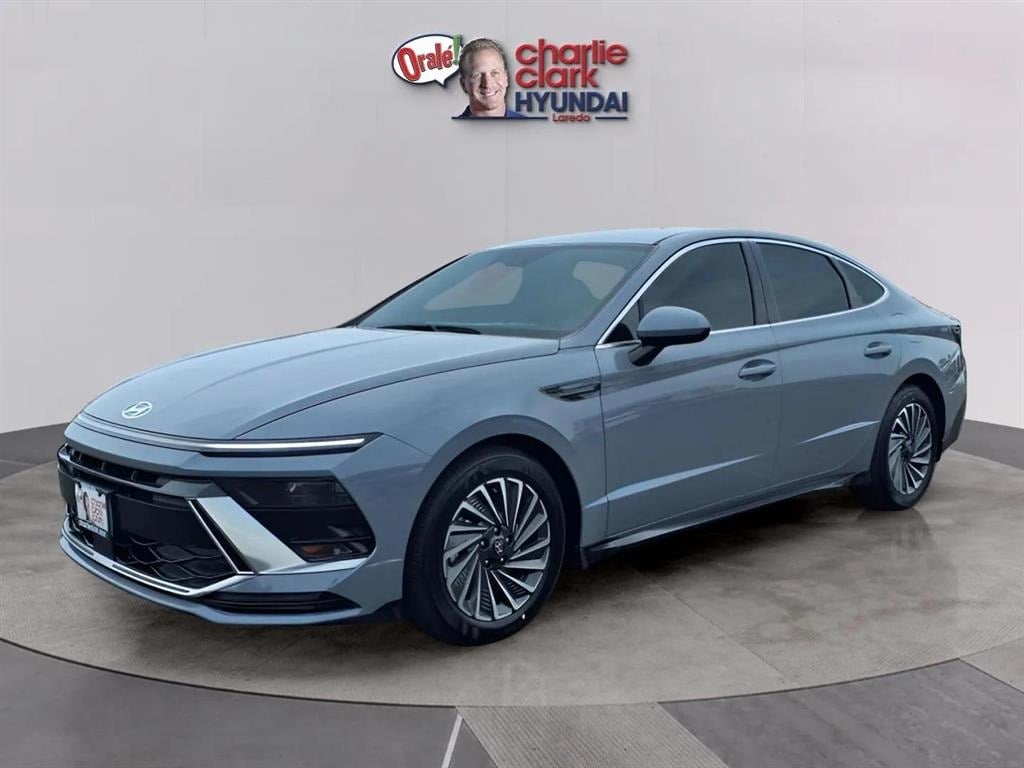 2025 Hyundai Sonata Hybrid