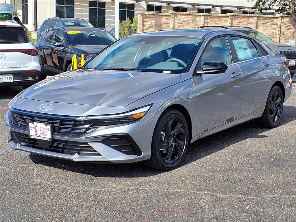 New 2026 Hyundai Elantra SEL Sport Premium Sedan