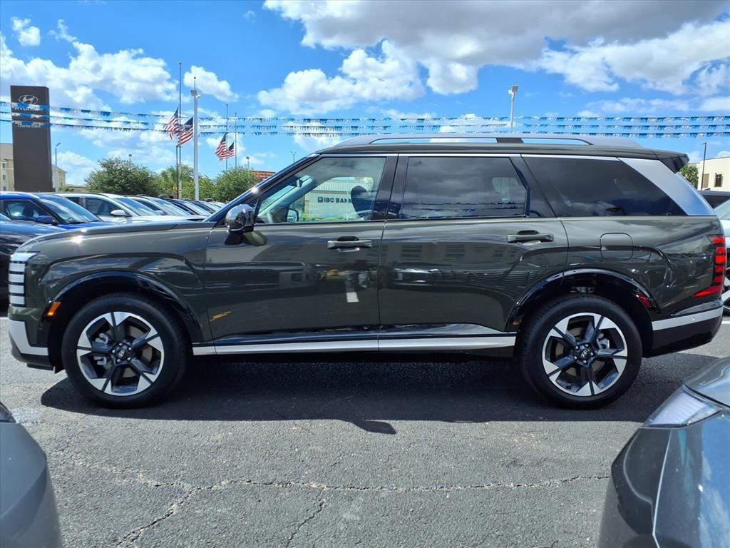 2026 Hyundai Palisade Limited photo 2