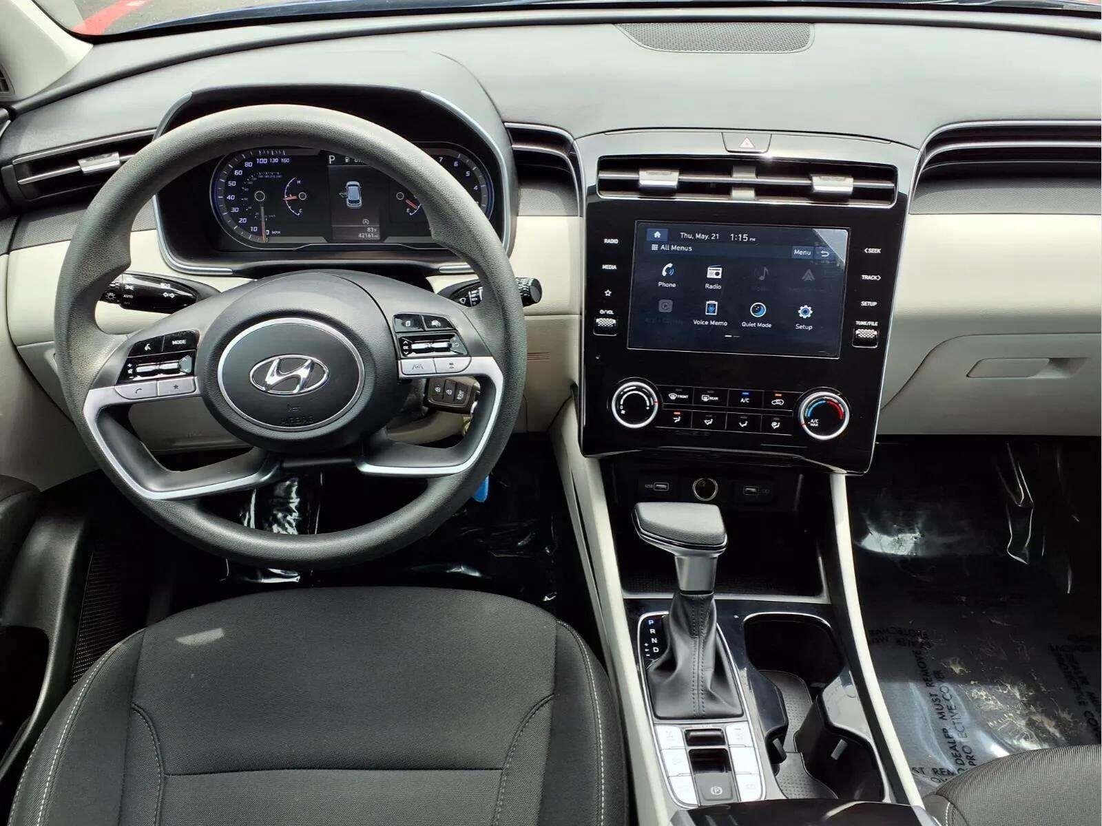 2023 Hyundai Tucson SE - Photo 10