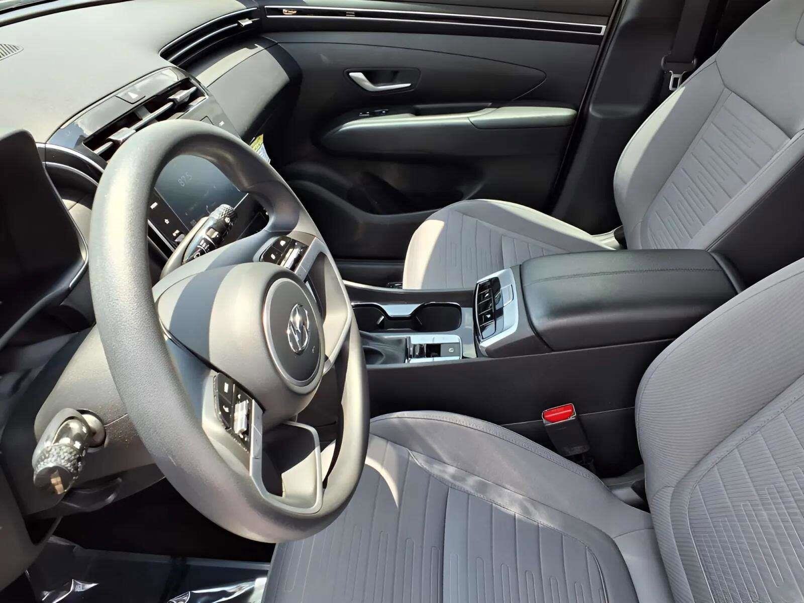 2024 Hyundai Santa Cruz SEL - Photo 16