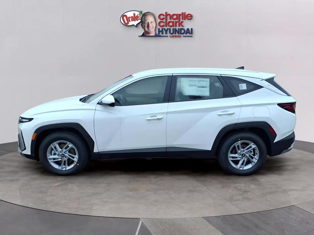 New 2026 Hyundai Tucson SE FWD SUV