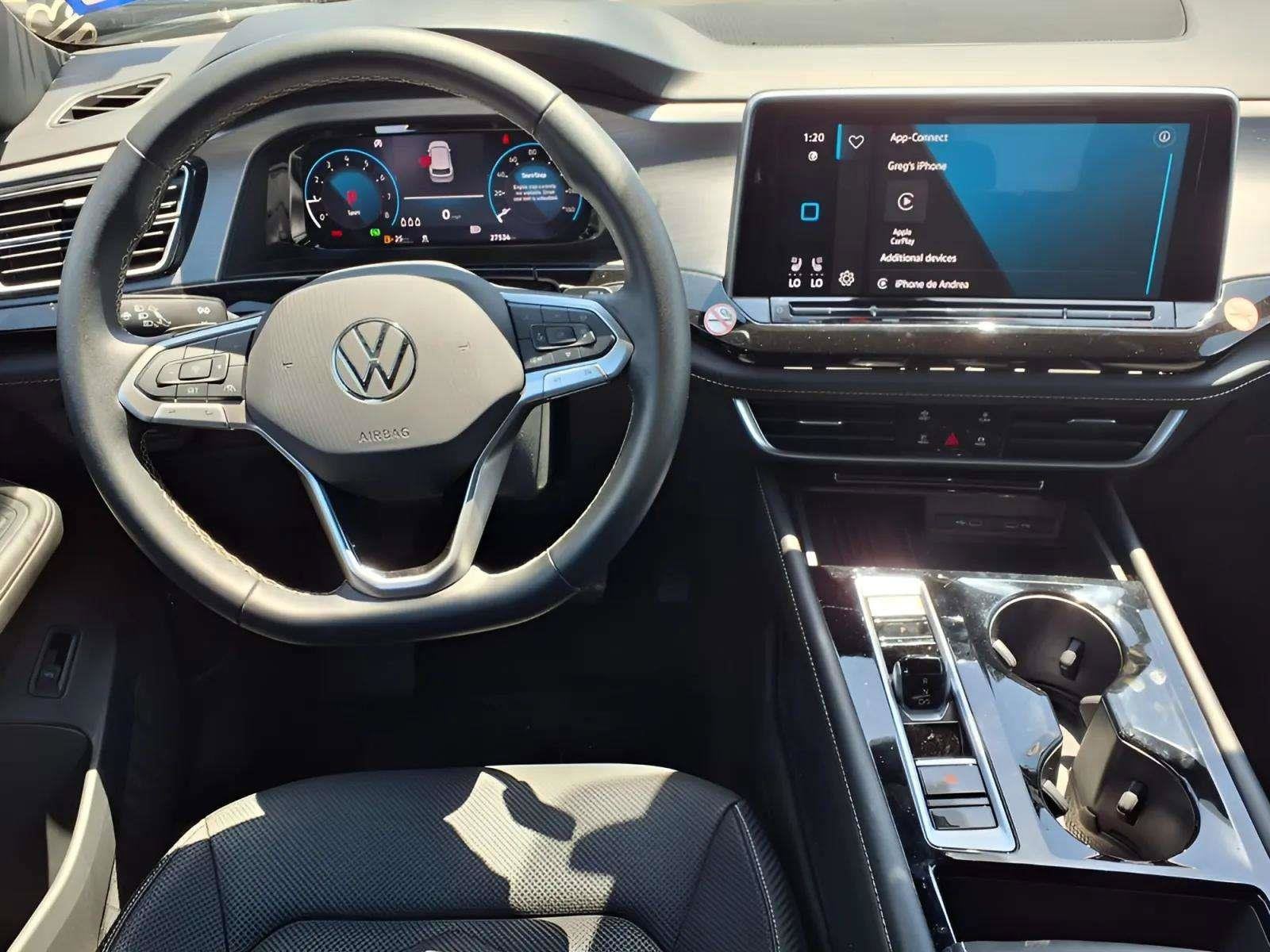 2026 Volkswagen Atlas Cross Sport SE w/Tech - Photo 12