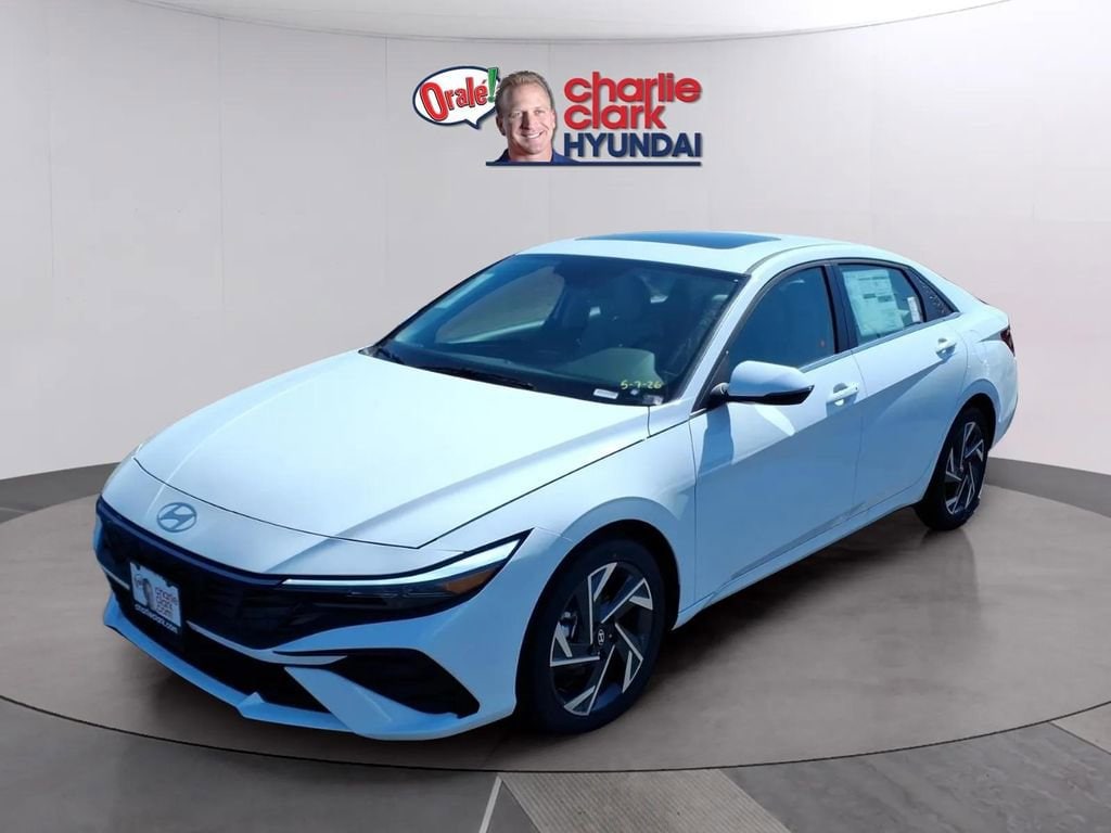 2026 Hyundai Elantra 2.0 Limited IVT's photo