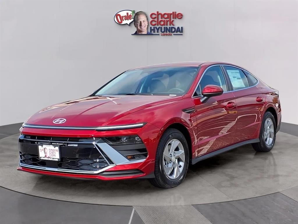 New 2026 Hyundai Sonata SE Sedan