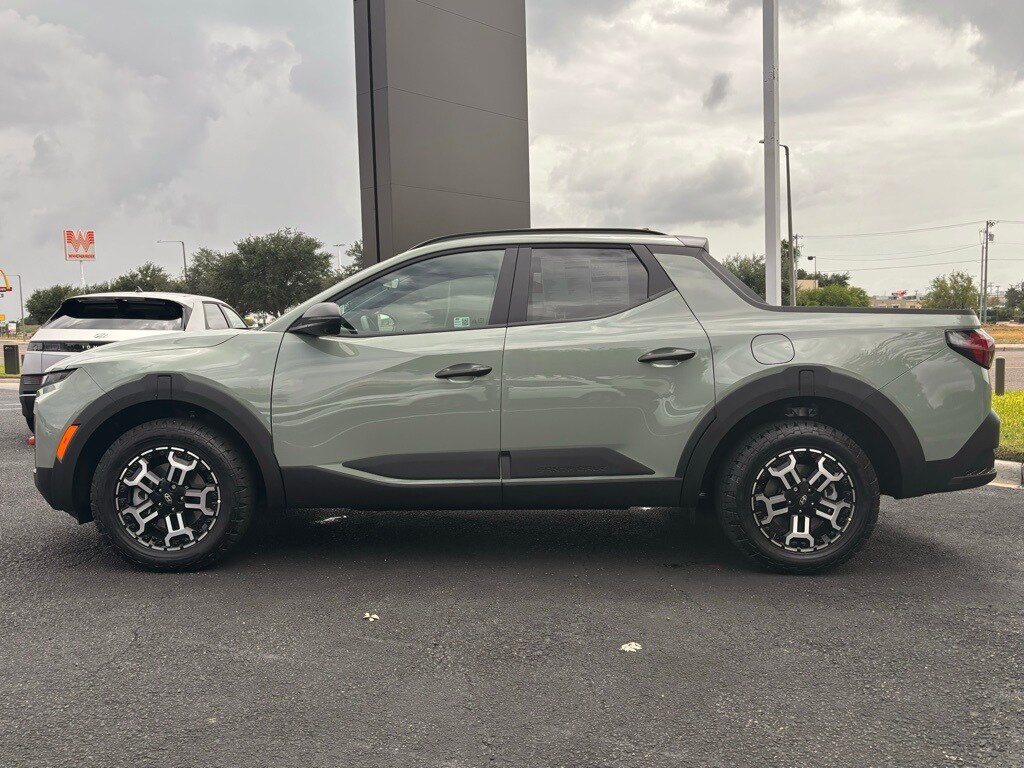 2025 Hyundai Santa Cruz XRT photo 2
