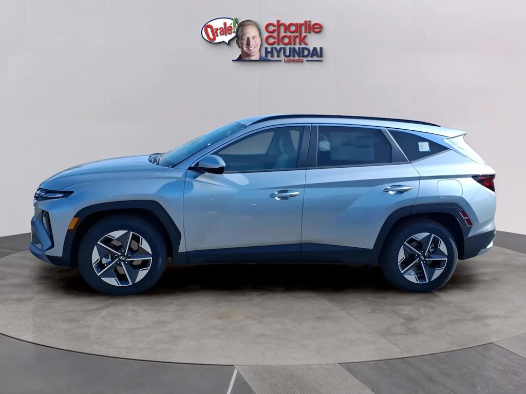 New 2026 Hyundai Tucson SEL FWD SUV