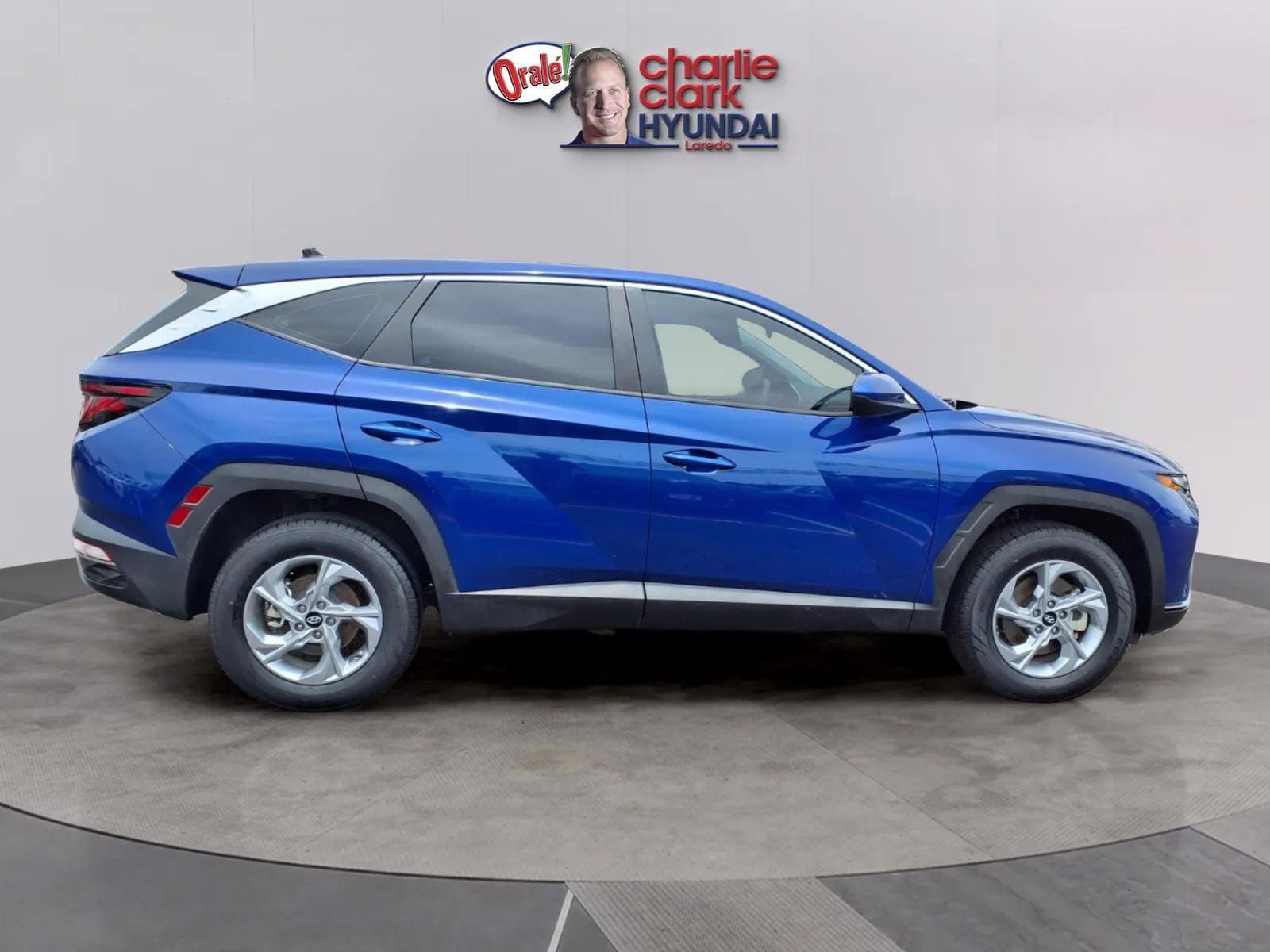 2023 Hyundai Tucson SE - Photo 6