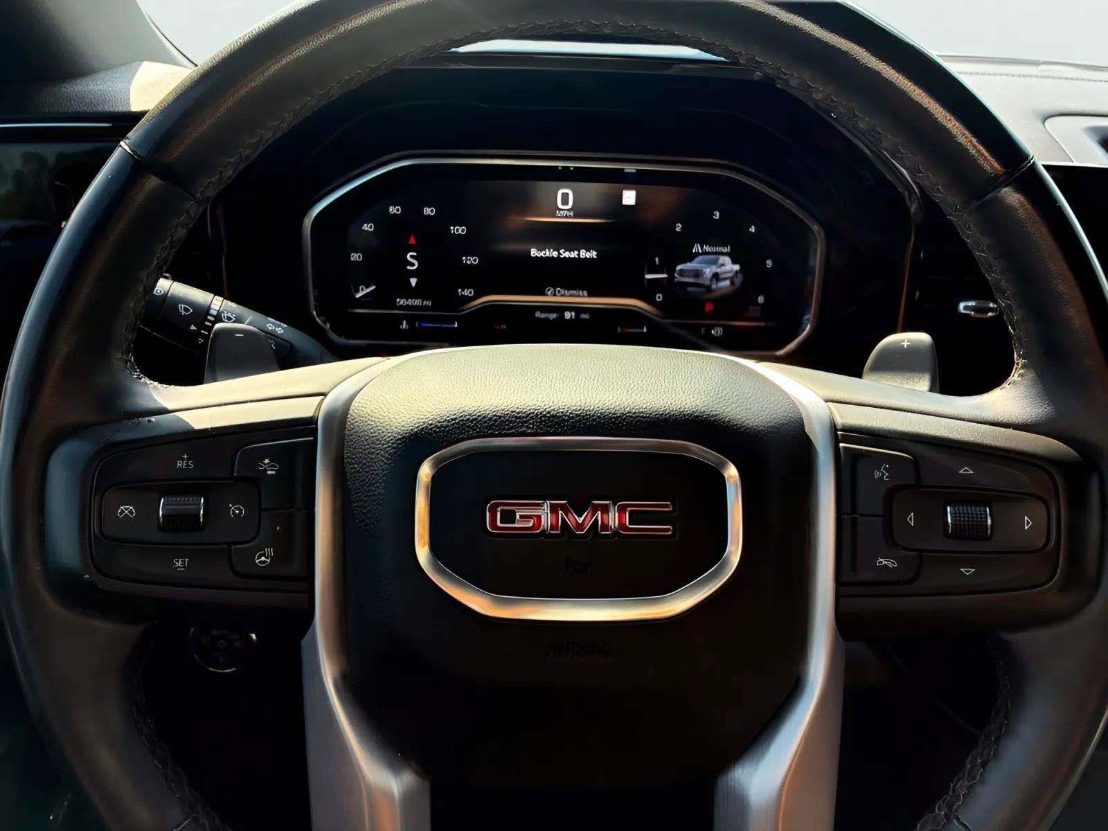 2023 GMC Sierra 1500 SLT - Photo 14