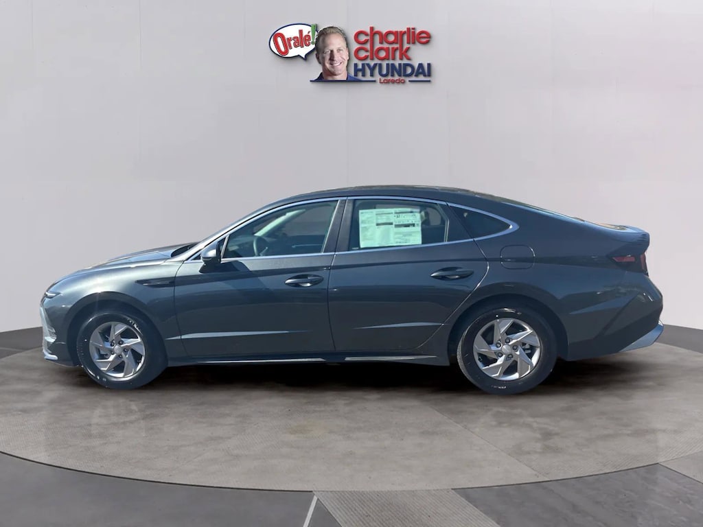 New 2026 Hyundai Sonata SE Sedan