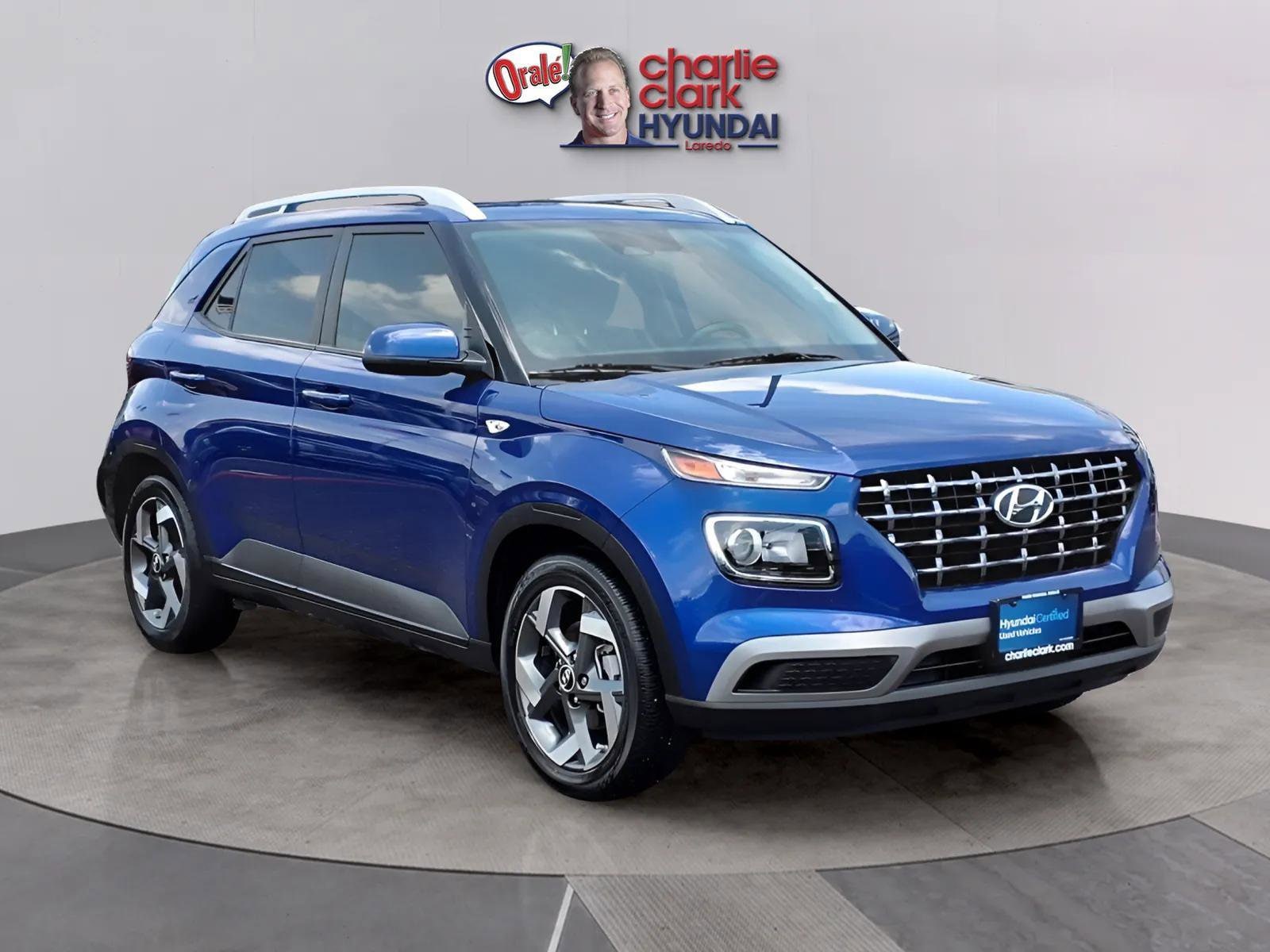 2024 Hyundai Venue SEL - Photo 7