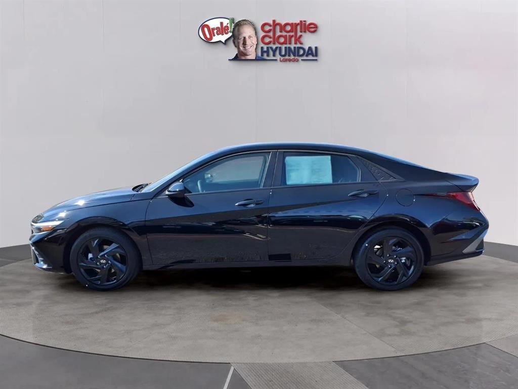 New 2026 Hyundai Elantra SEL Sport Sedan