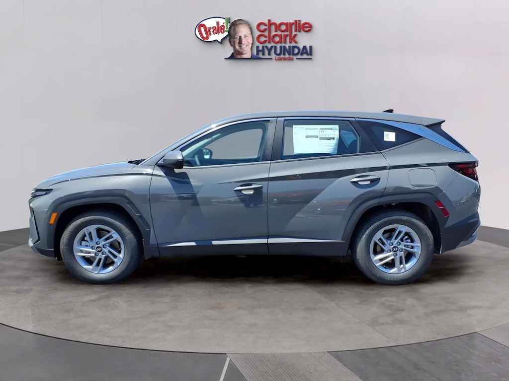 New 2026 Hyundai Tucson SE FWD SUV