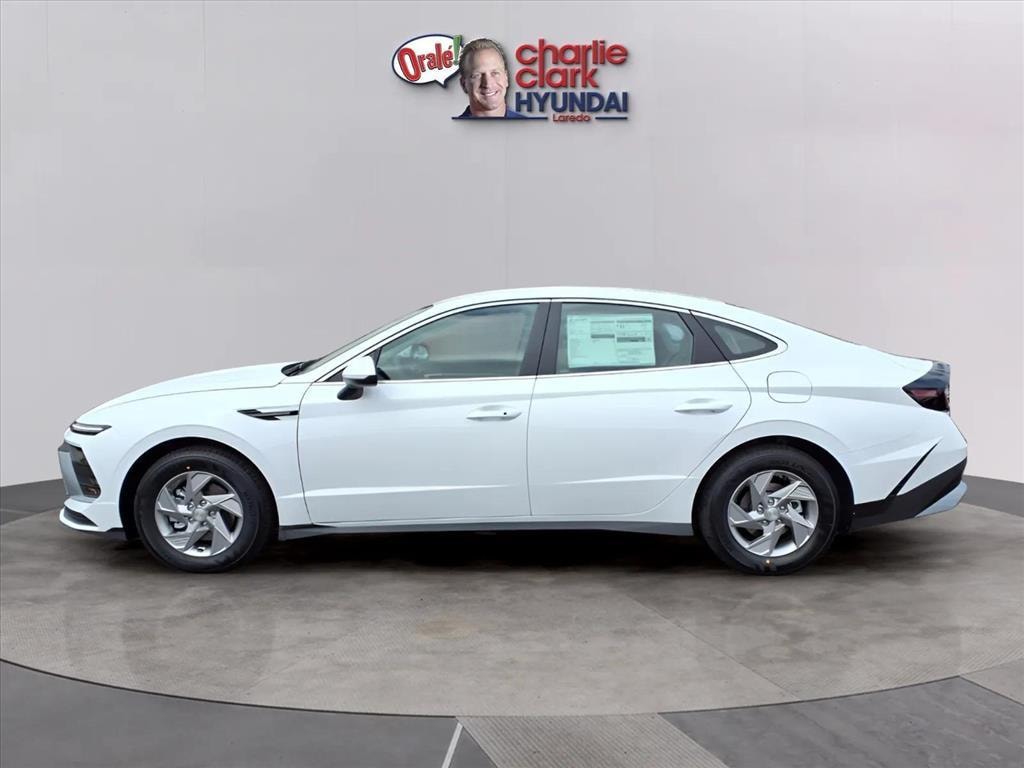New 2026 Hyundai Sonata SE Sedan