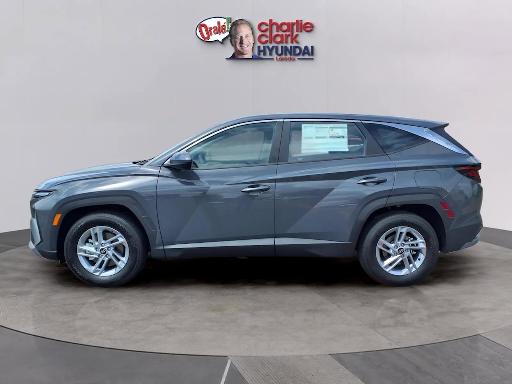 New 2026 Hyundai Tucson SE FWD SUV